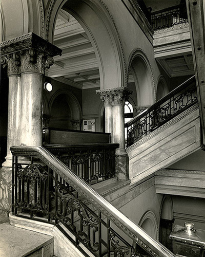 Pratt_Library_Interior